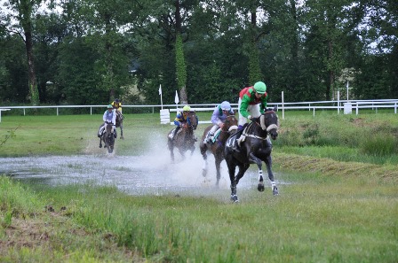 schr 220528 hippodrome quenropers courses pentecte 005